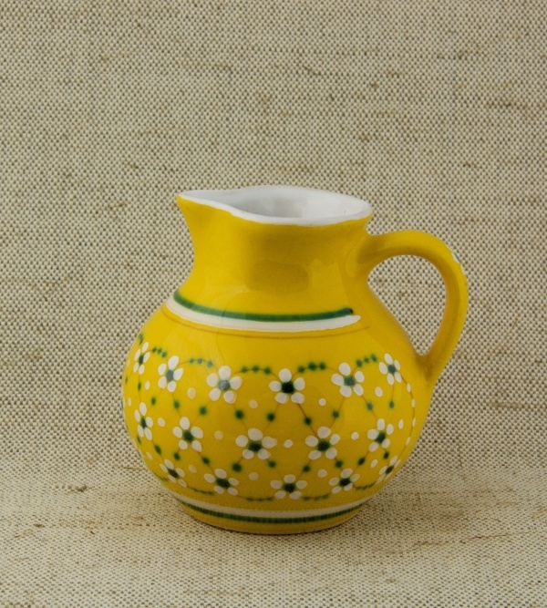 Small pitcher