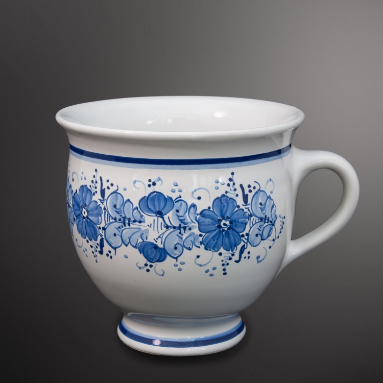 Bell-shaped mug